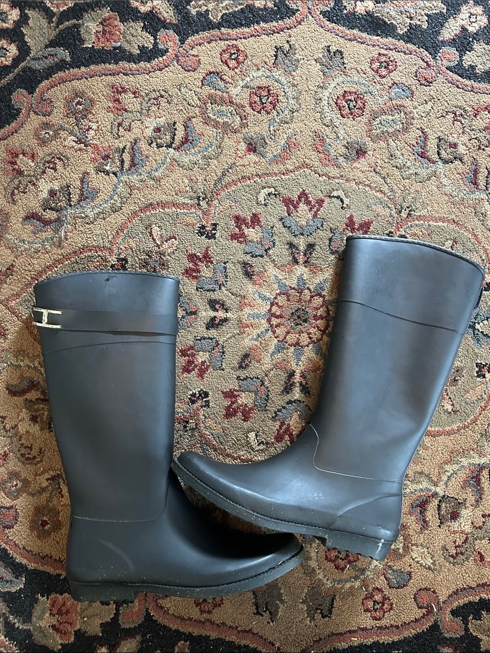 Tommy Hilfiger black rainboots with gold accents